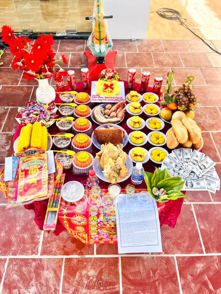 Khai Trương Hồng Phát Với Mâm Cúng Trọn Gói Tại Hòa Bình - Liên Hệ Vifood Ngay
